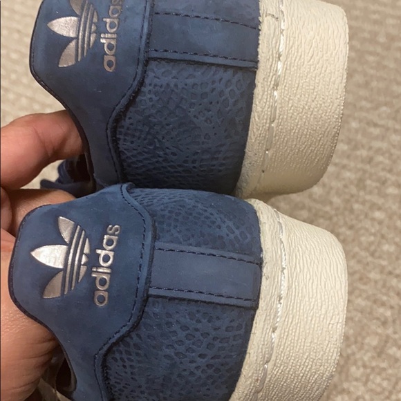 Adidas super start NWT and extra laces - Picture 3 of 4